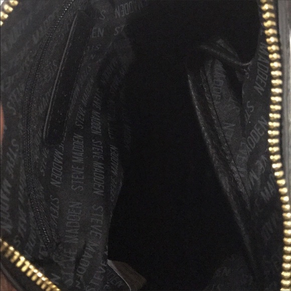 Steve Madden Dome Crossbody Bag - Picture 5 of 5